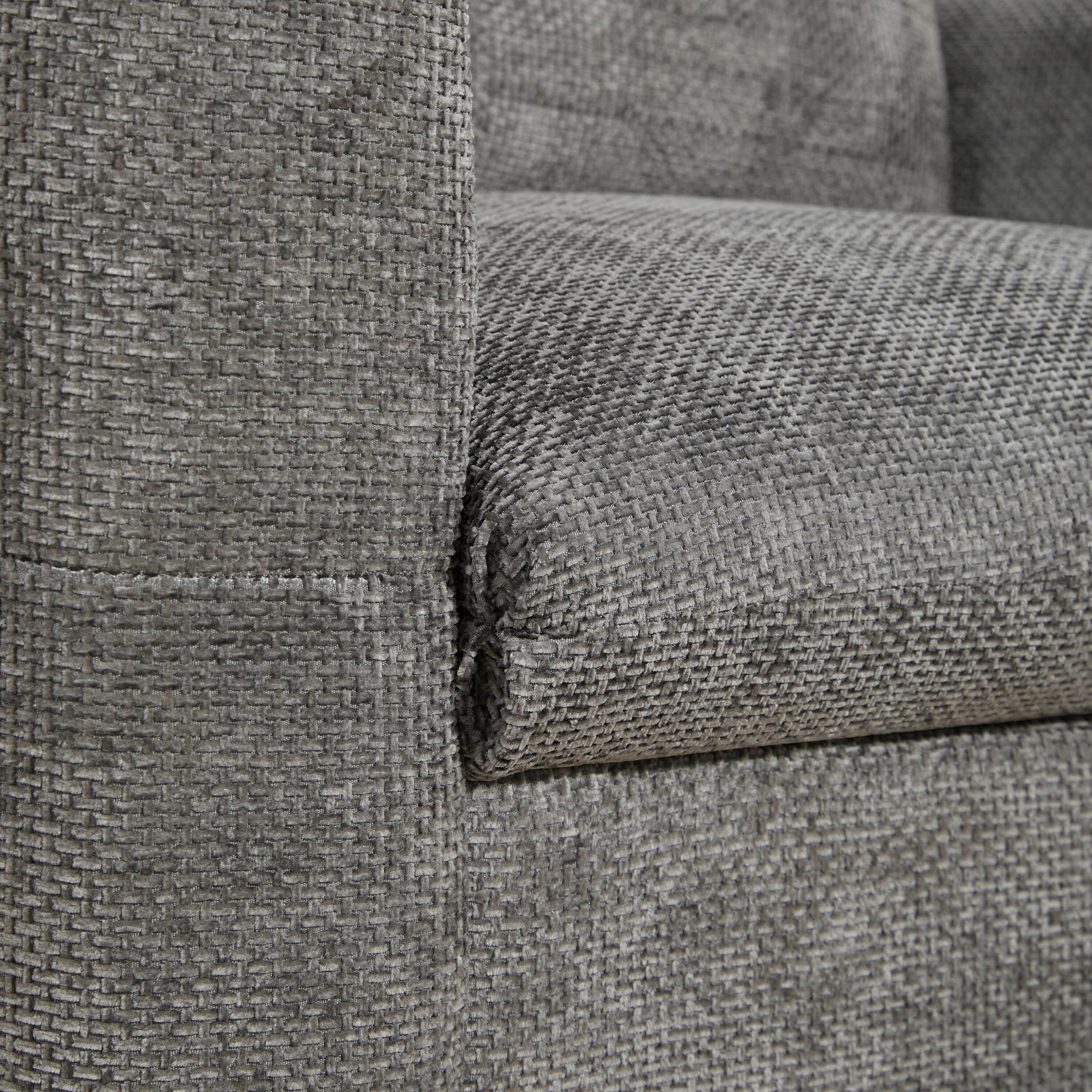 42â?Wide Seat Armchair with Dual-Port Charger and Tufted Pull-Line Design by Harper&Bright Designs